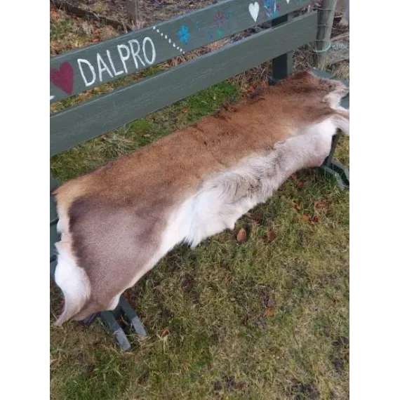 Lange sitteunderlag av hjort